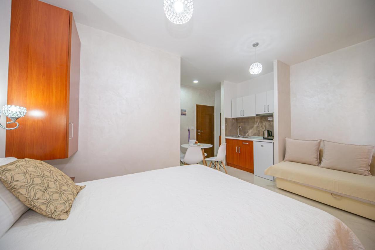 Kristal Apartmani Čanj Dış mekan fotoğraf