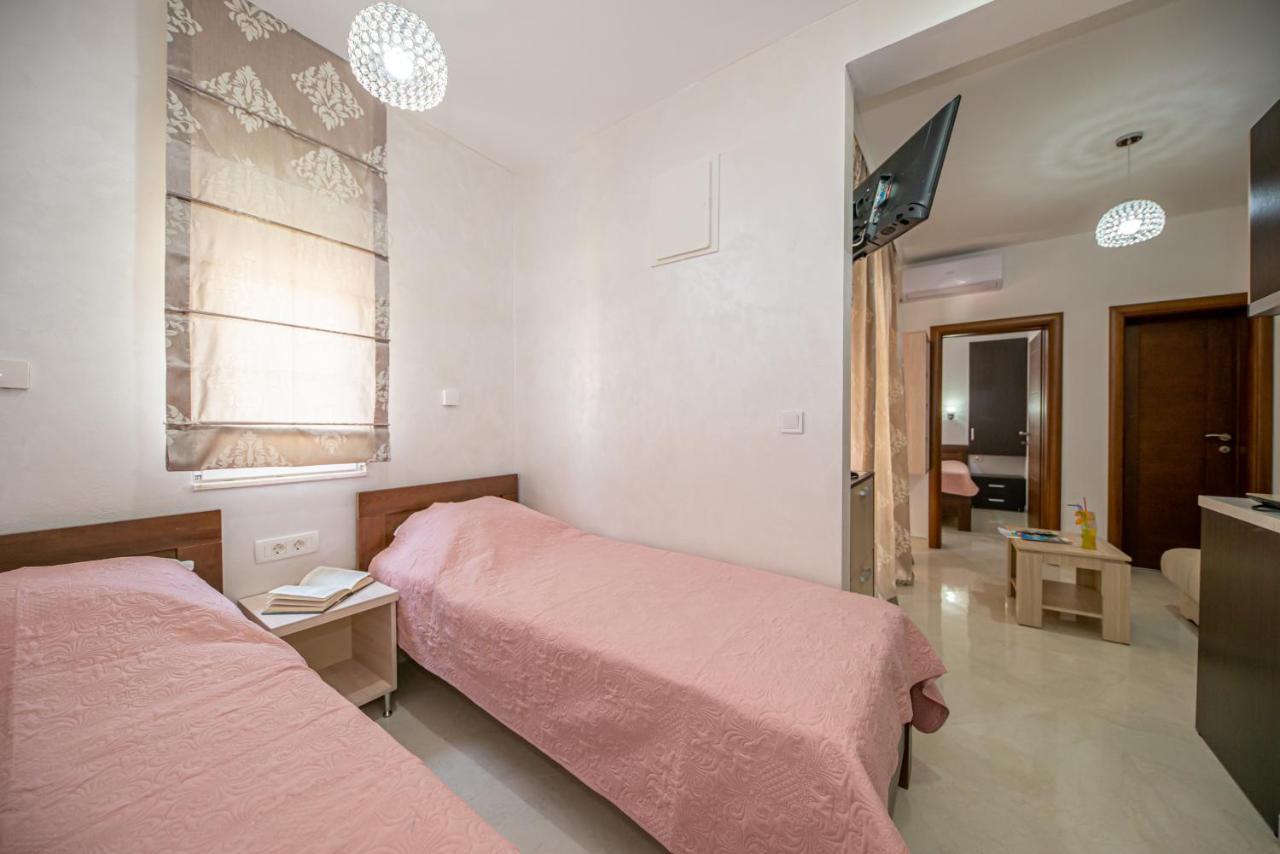 Kristal Apartmani Čanj Dış mekan fotoğraf