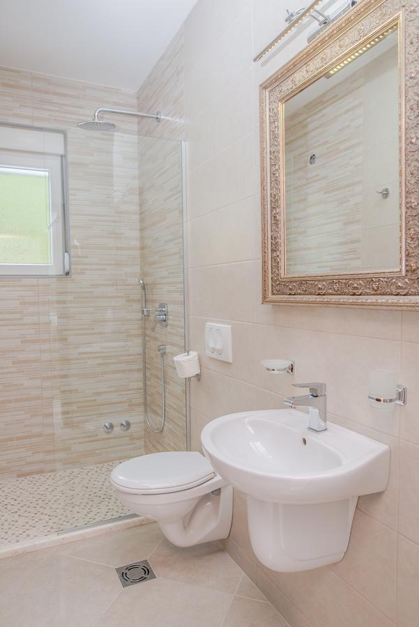 Kristal Apartmani Čanj Dış mekan fotoğraf