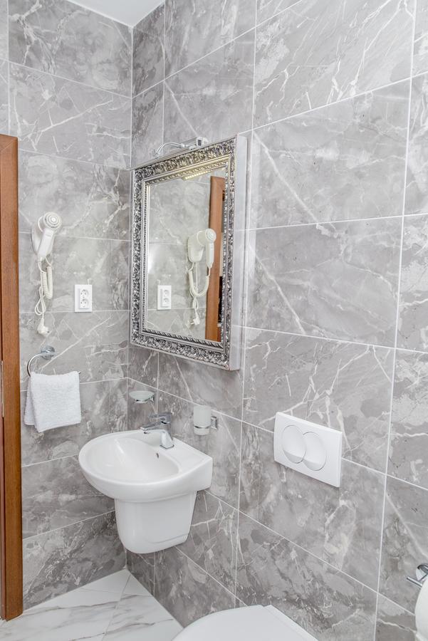 Kristal Apartmani Čanj Dış mekan fotoğraf
